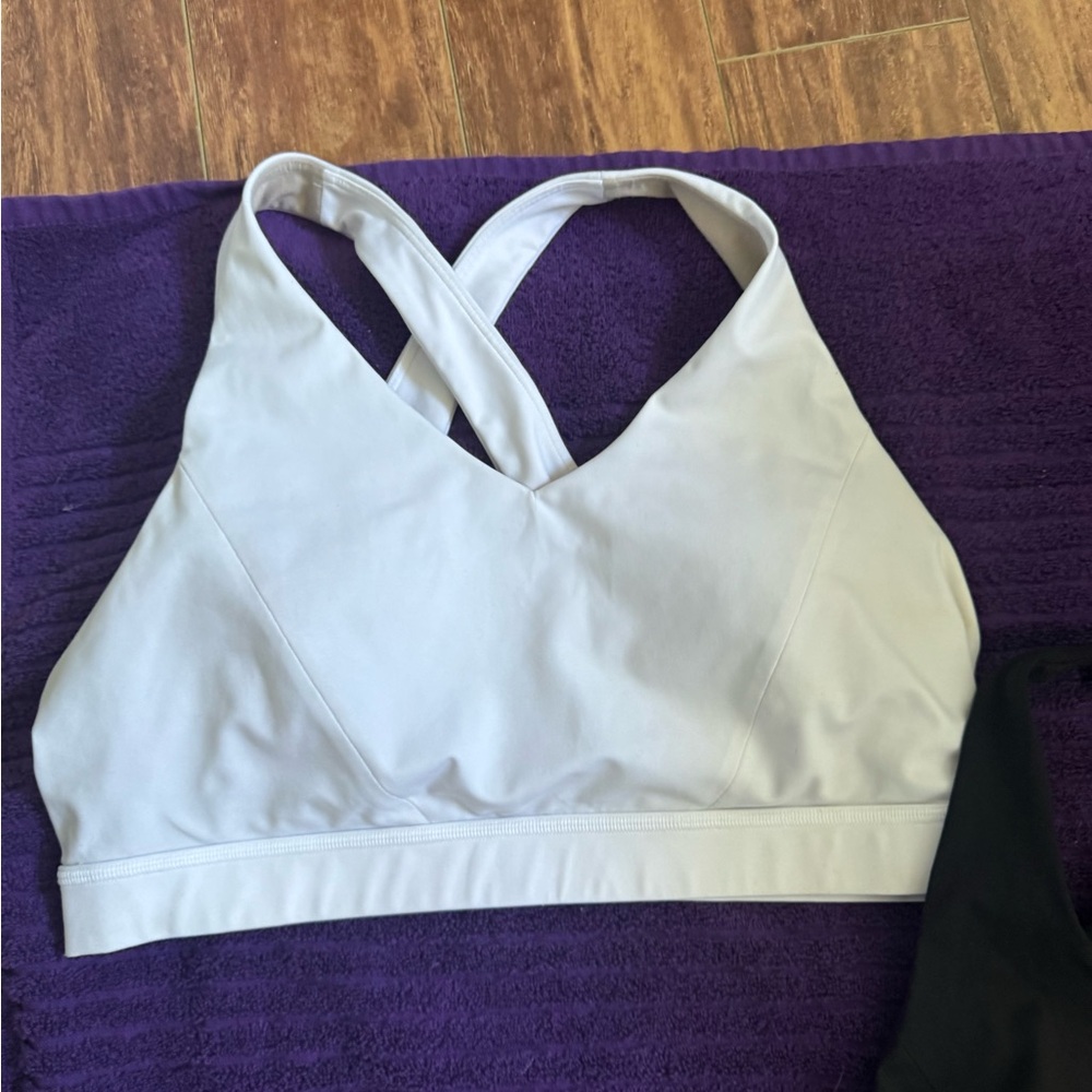 Lululemon athletica envital Sports Bras (3 x size 12 fits D/DD) - Picture 4 of 7